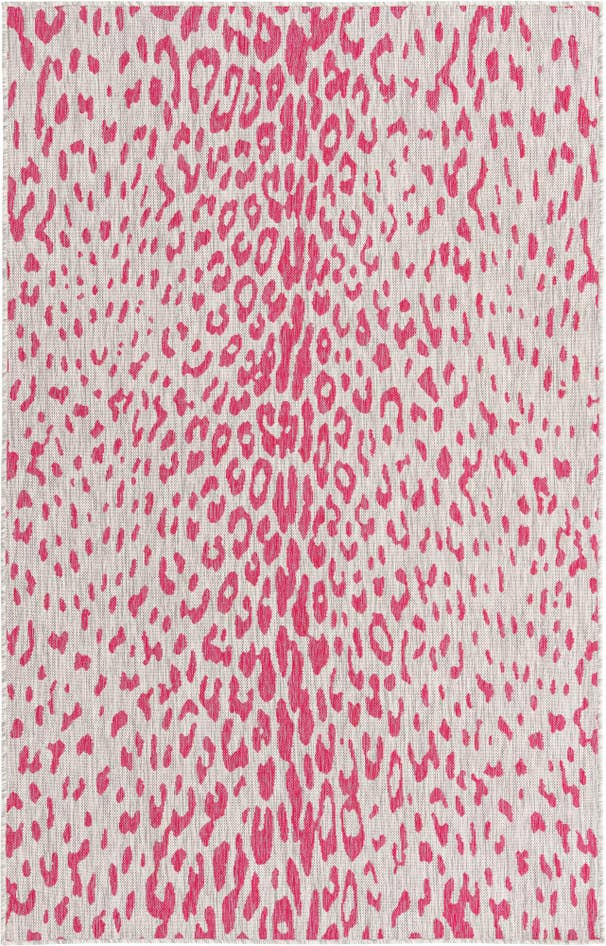 Detail image of 5' 3 x 8' Easy-Clean Safari Indoor / Outdoor Rug
