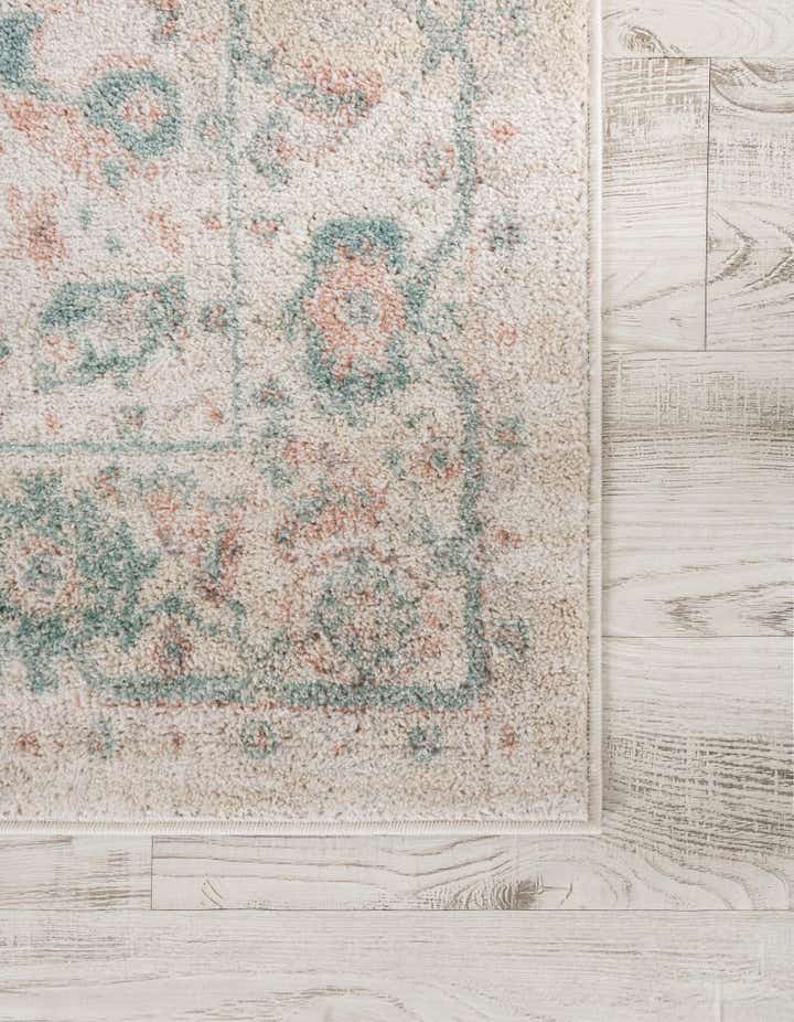 8' x 8' Madeline Vintage Square Rug