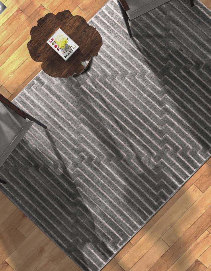 Detail image of 2' x 3' Vogue Geo Rug