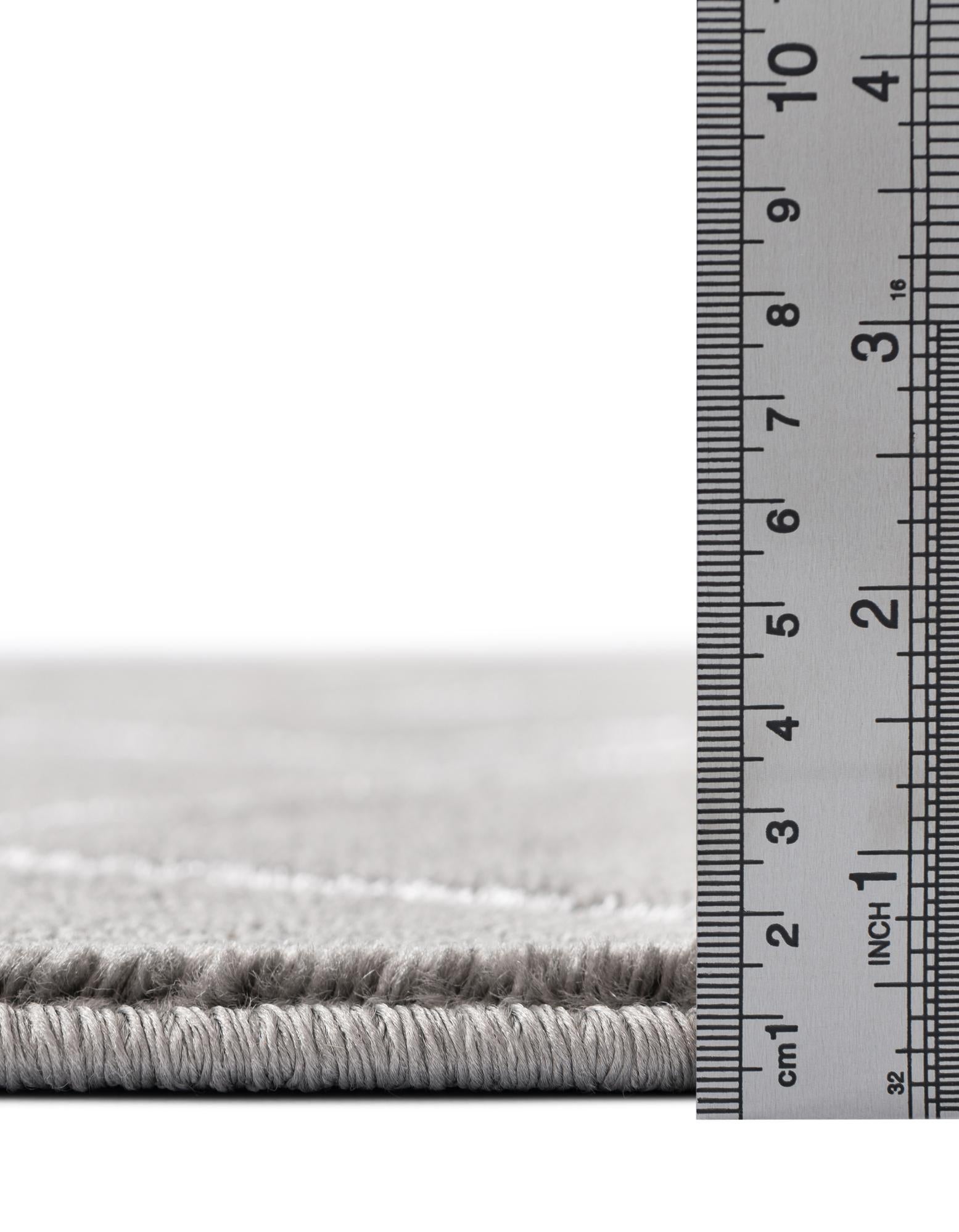 Rug Gray and Silver Swatch link