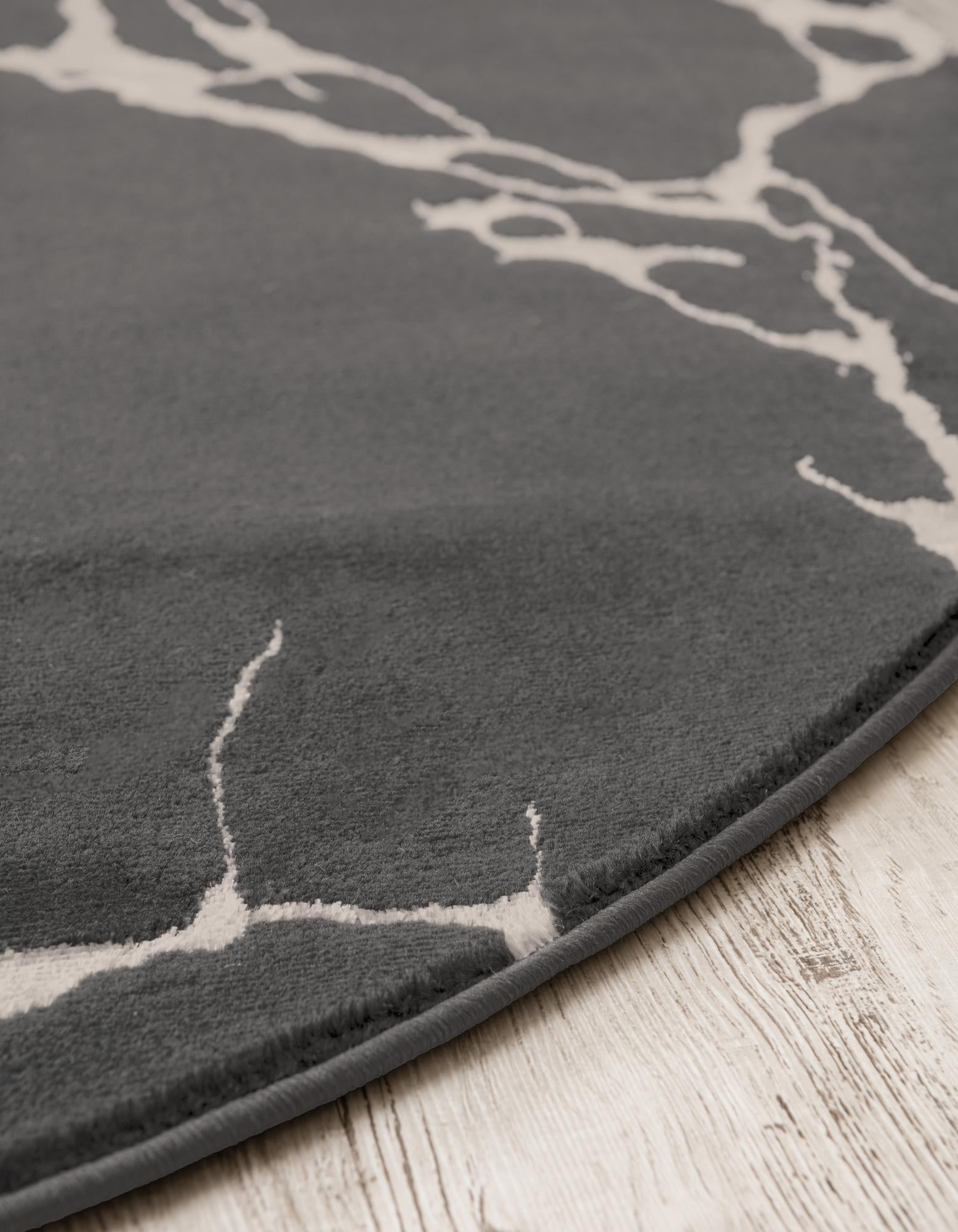7' 10 x 7' 10 Vogue Geo Round Rug
