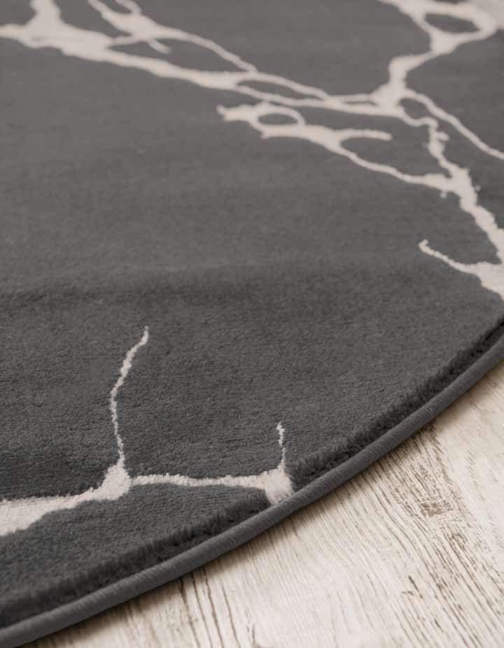 7' 10 x 7' 10 Vogue Geo Round Rug