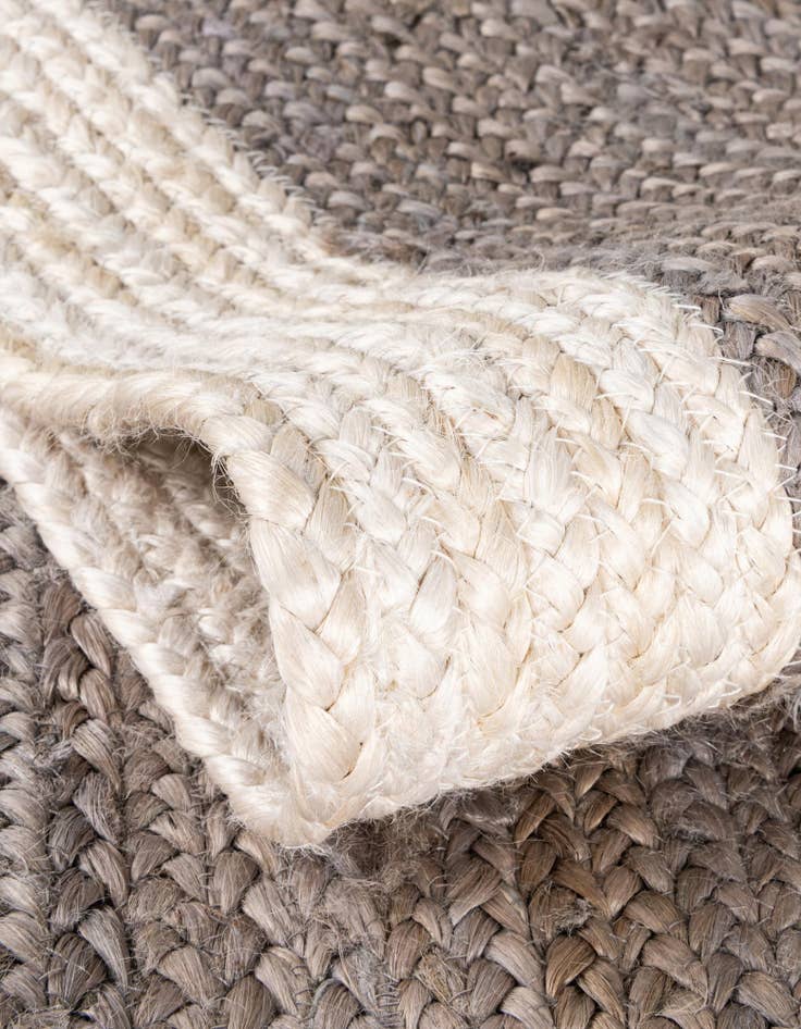 Detail image of 5' 1 x 8' Handmade Braided Jute Oval Rug