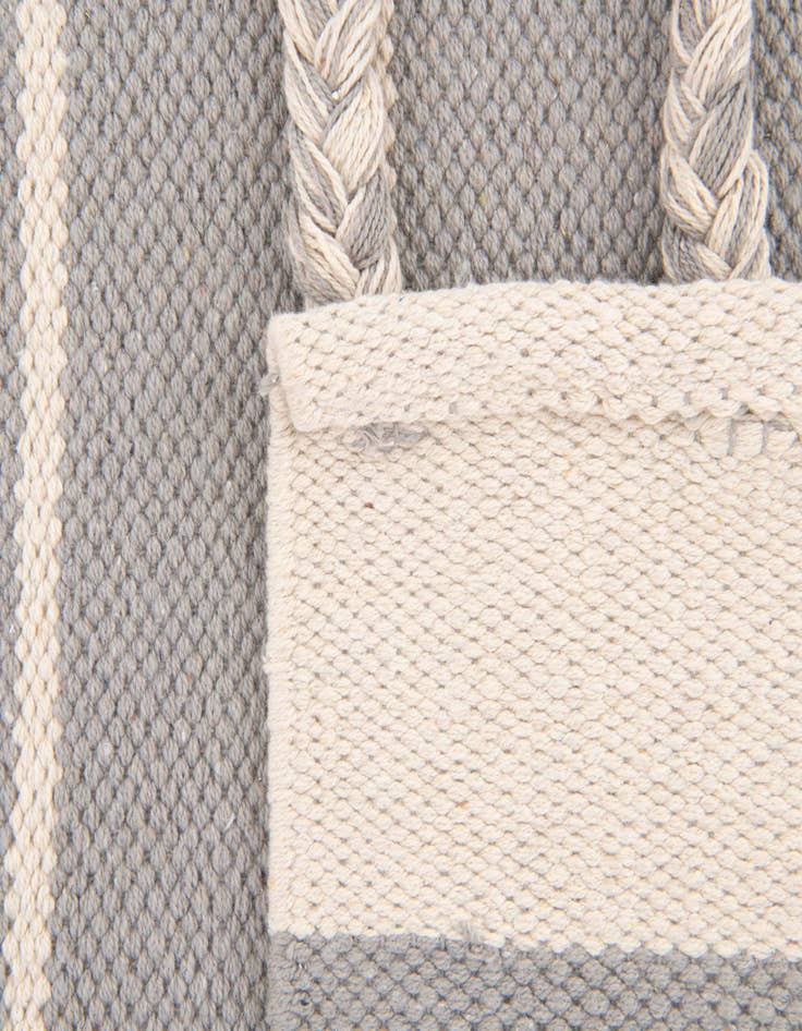 Detail image of 3' 3 x 5' 1 Hand Woven Chindi Cotton Rug