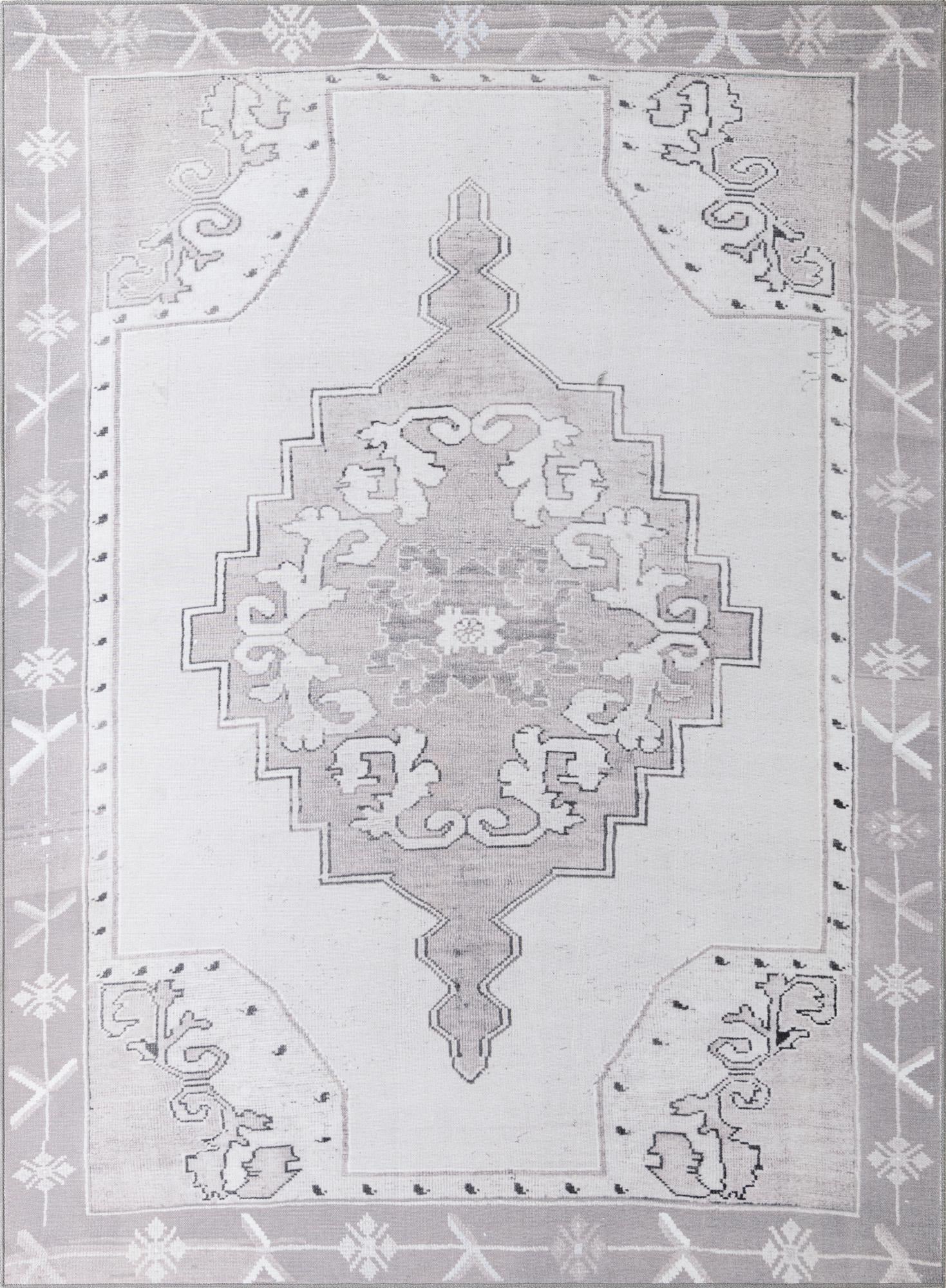 7' 6 x 10' 6 Washable Timeless Rug