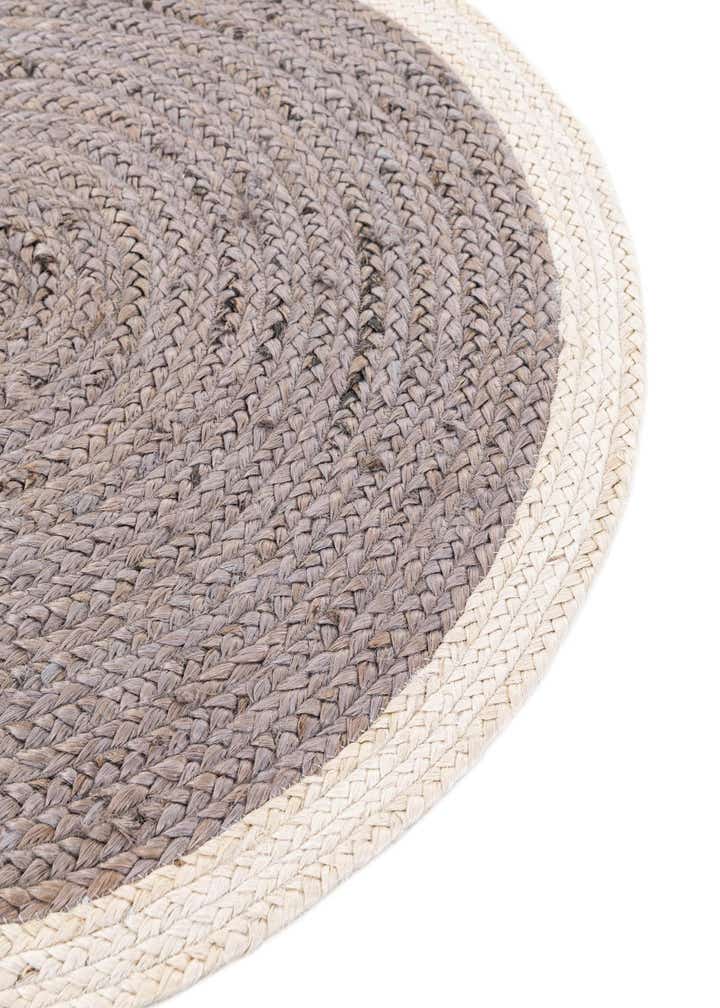 7' 10 x 7' 10 Handmade Braided Jute Round Rug