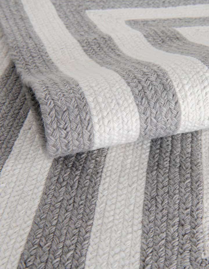 2' x 4' 1 Easy-Clean Eco Verse Washable Indoor / Outdoor Runner Rug