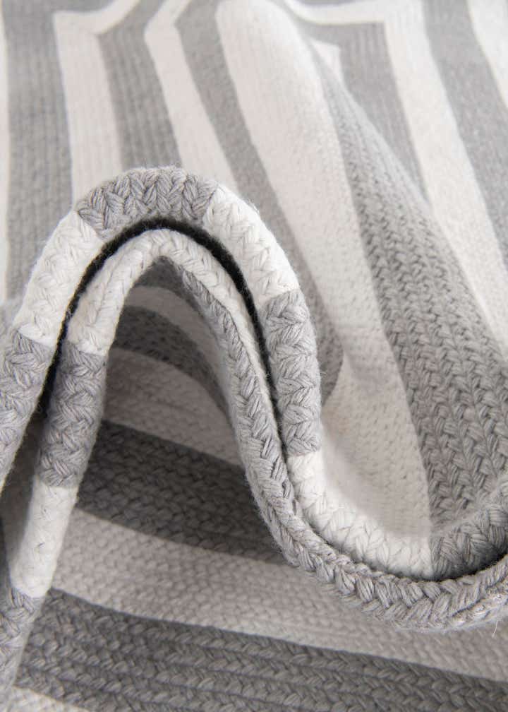 2' 7 x 10' Easy-Clean Eco Verse Washable Indoor / Outdoor Runner Rug