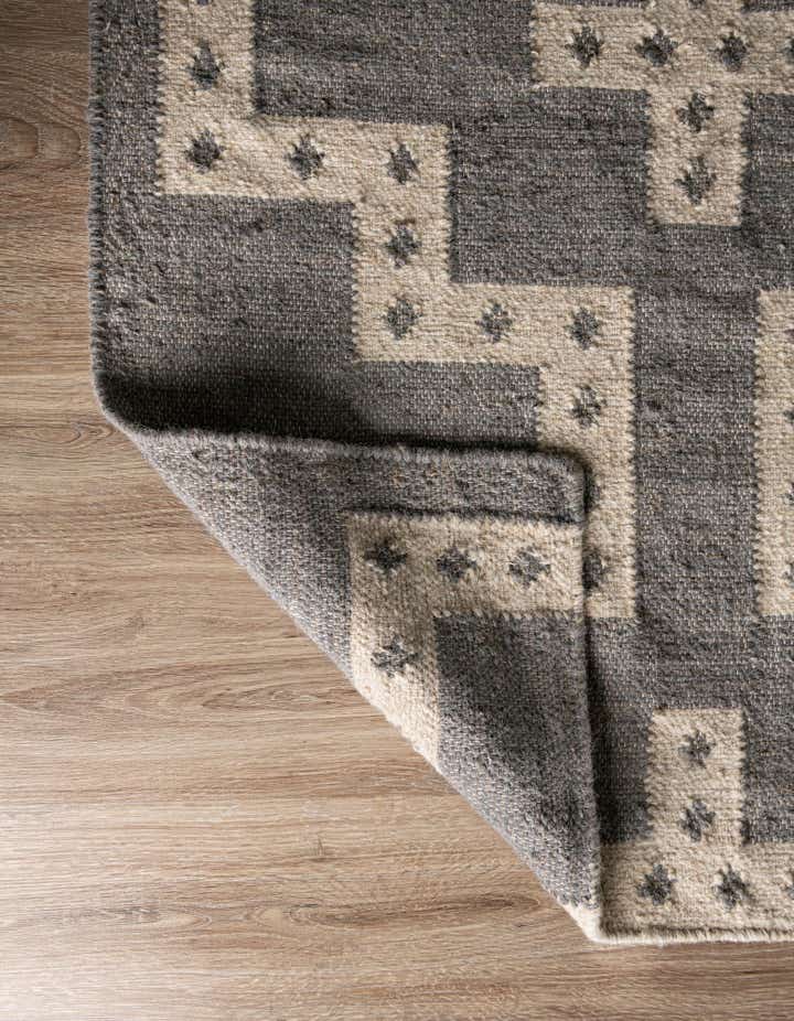 2' x 8' Hand Woven Kilim Wool Runner Rug