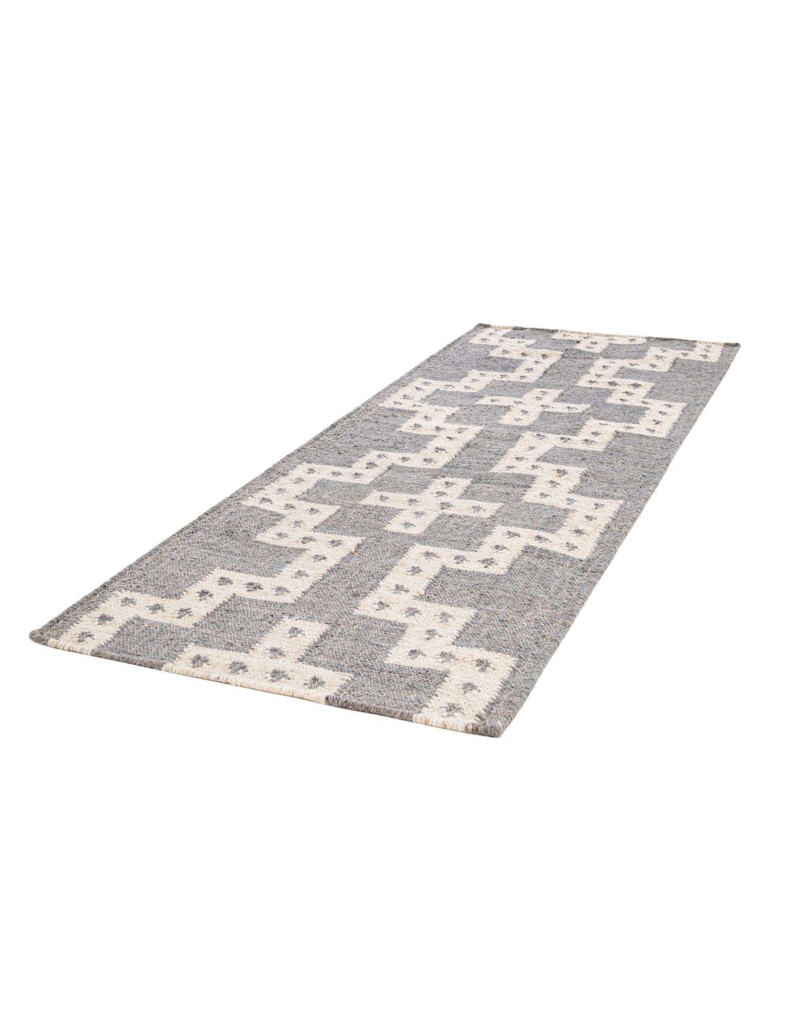 2' x 6' 1 Hand Woven Kilim Wool Runner Rug