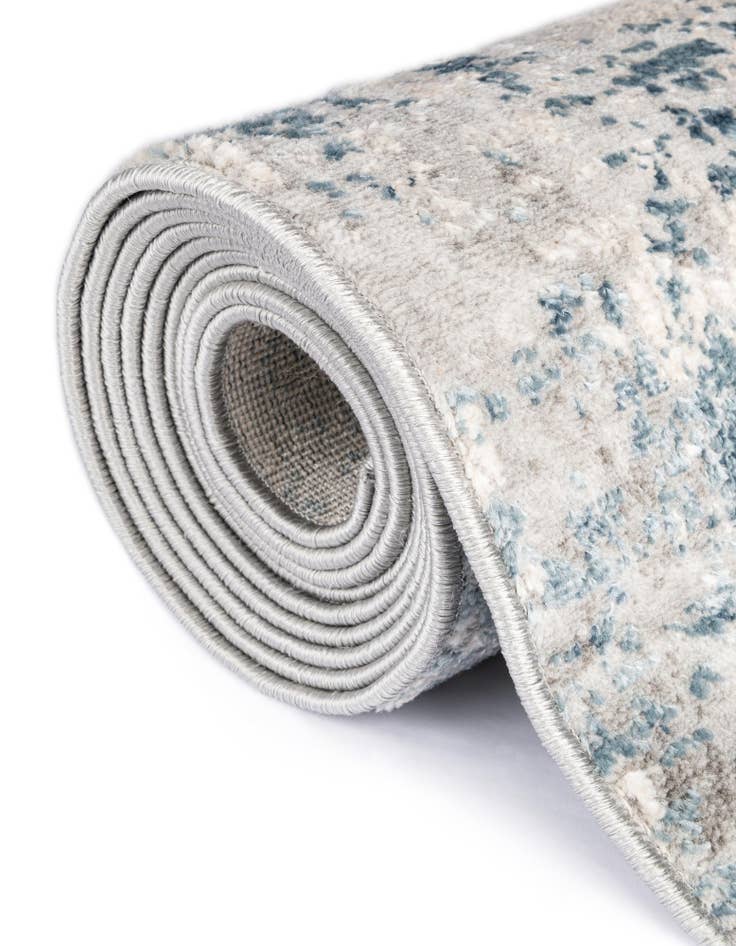 Detail image of 7' x 10' Caspian Rug