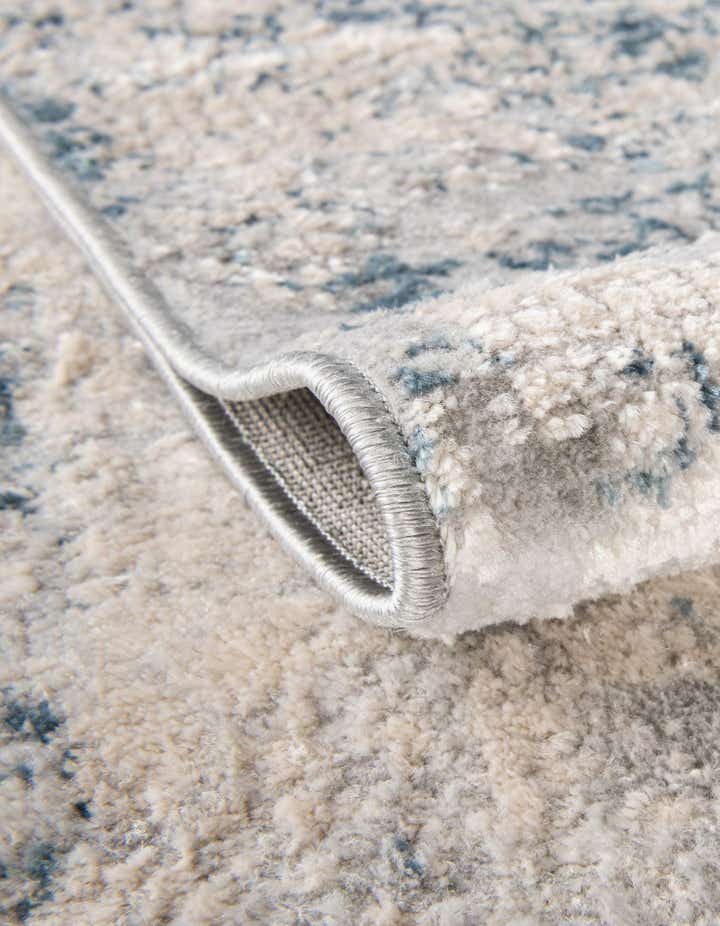 7' x 10' Caspian Rug