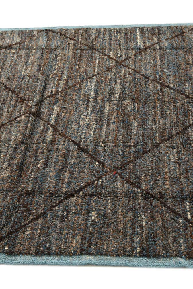 5' 11 x 9' 9 Hand Knotted Moroccan Wool Rug