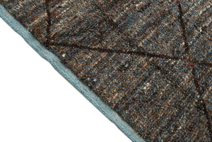 5' 11 x 9' 9 Hand Knotted Moroccan Wool Rug