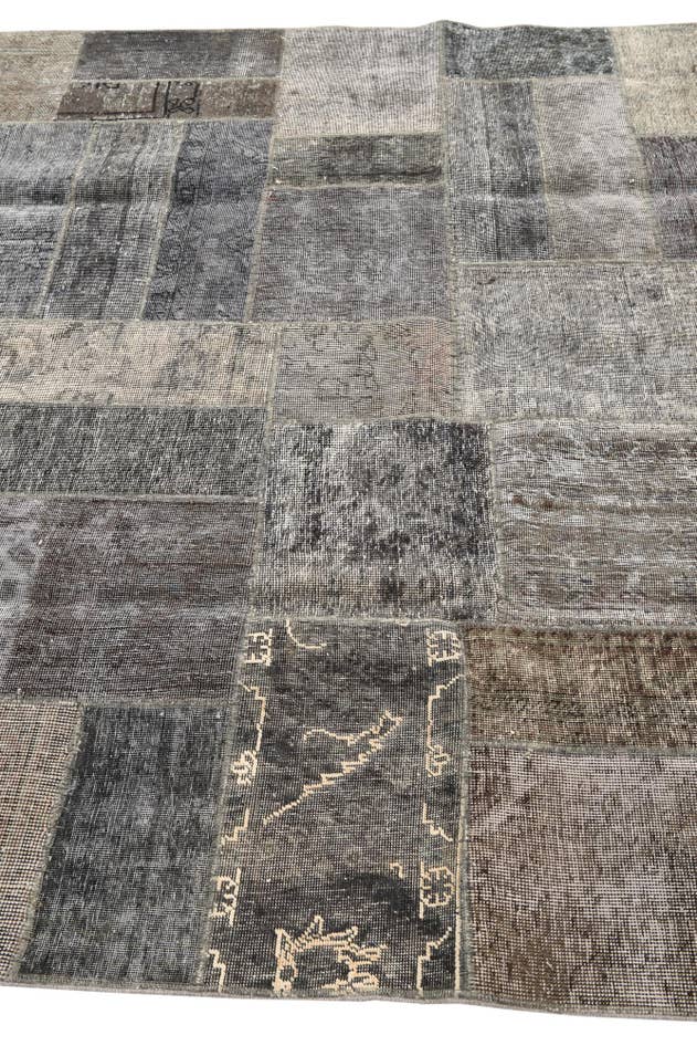 Detail image of 6' 2 x 9' Hand Knotted Ultra Vintage Persian Wool Rug