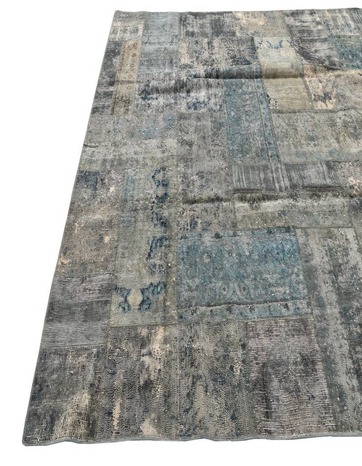 Detail image of 8' x 10' 2 Hand Knotted Ultra Vintage Persian Wool Rug