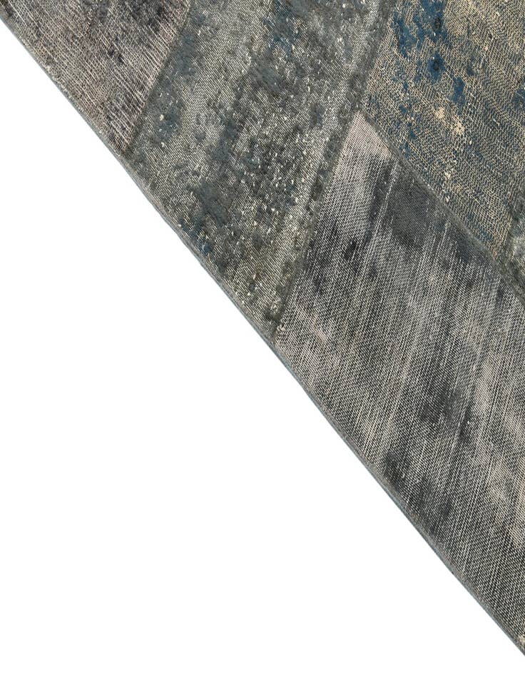 Detail image of 8' x 10' 2 Hand Knotted Ultra Vintage Persian Wool Rug