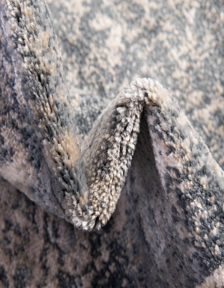 Detail image of 8' x 8' Eliza Round Rug