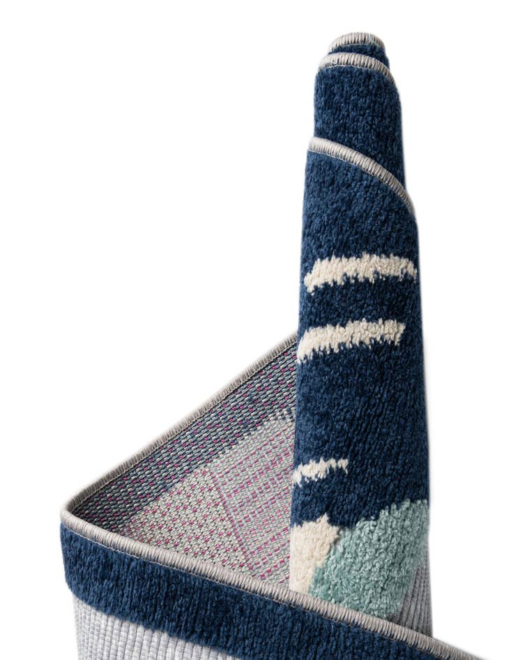 Detail image of 5' 3 x 5' 3  Washable Aruba Indoor / Outdoor Square Rug