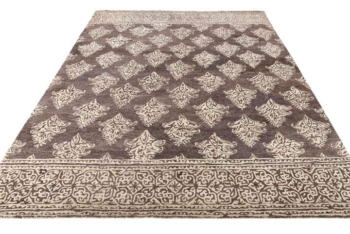 8' x 9' 10 Agra Rug