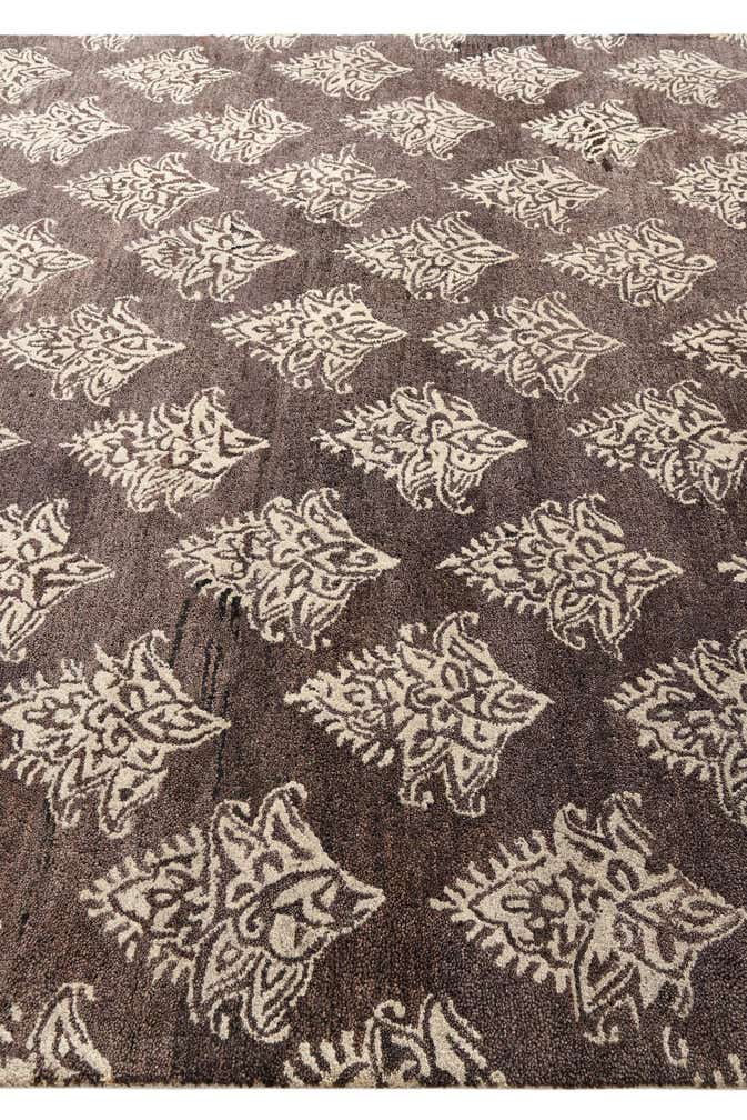 8' x 9' 10 Agra Rug