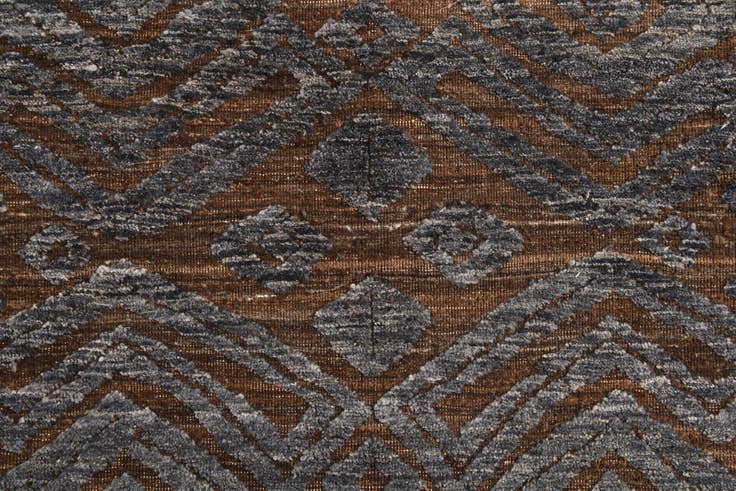 Detail image of 8' 3 x 12' 3 Hand Knotted Darya Wool Rug
