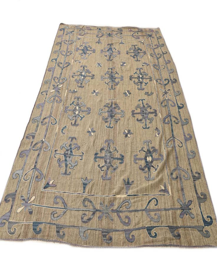 Detail image of 6' 4 x 8' 10  Hand Woven Kilim Suzani Wool Rug