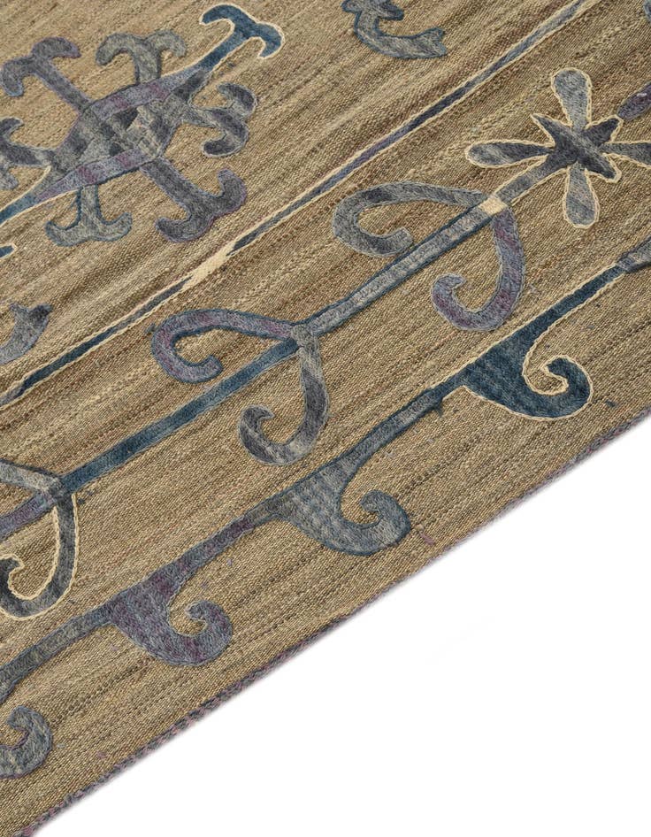 Detail image of 6' 4 x 8' 10  Hand Woven Kilim Suzani Wool Rug