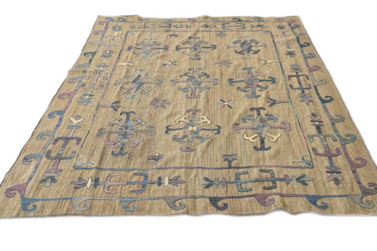 Detail image of 5' 9 x 7' Hand Woven Kilim Suzani Wool Rug