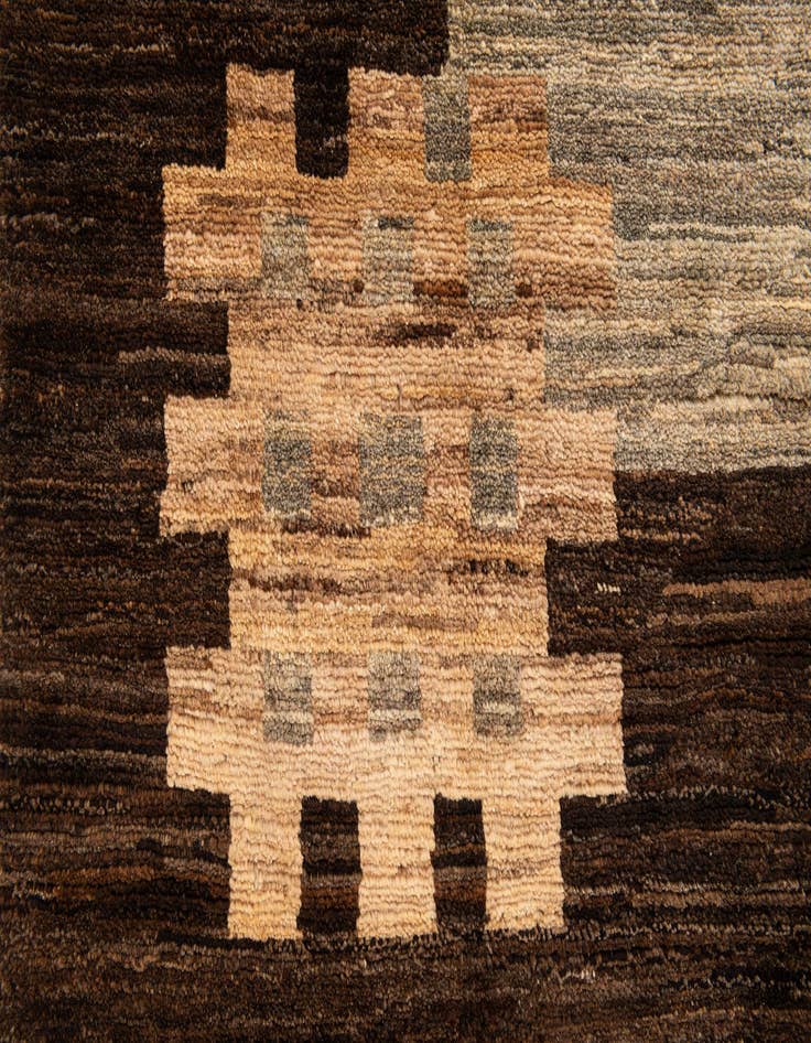 Detail image of 5' 6 x 7' 11  Hand Knotted Modern Ziegler Rug