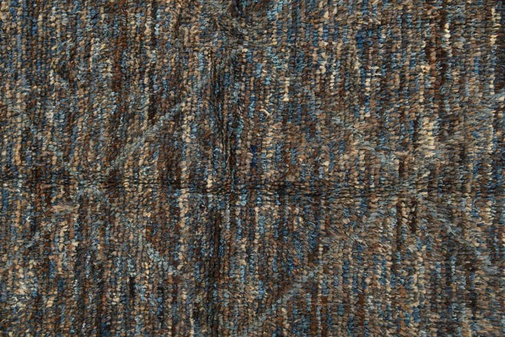 Detail image of 4' 2 x 6' 8 Hand Knotted Moroccan Wool Rug