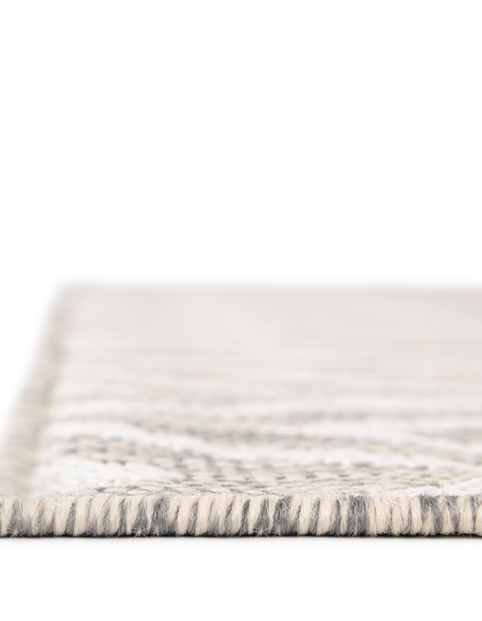 7' 10 x 10' Easy-Clean Jill Zarin Turks and Caicos Indoor / Outdoor Rug