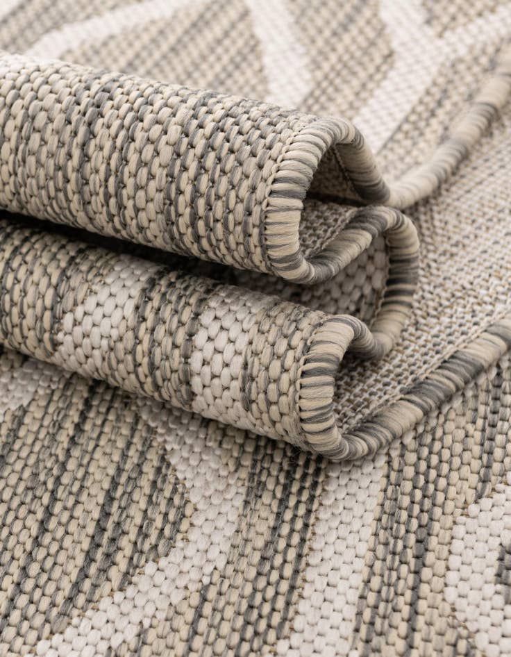Detail image of 7' 10 x 7' 10 Easy-Clean Jill Zarin Turks and Caicos Indoor / Outdoor Square Rug