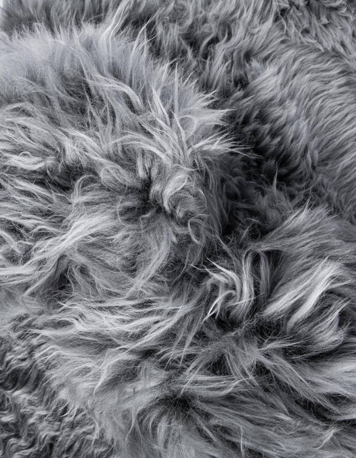 Detail image of 1' 10 x 6' Natural Sheepskin Freeform Rug