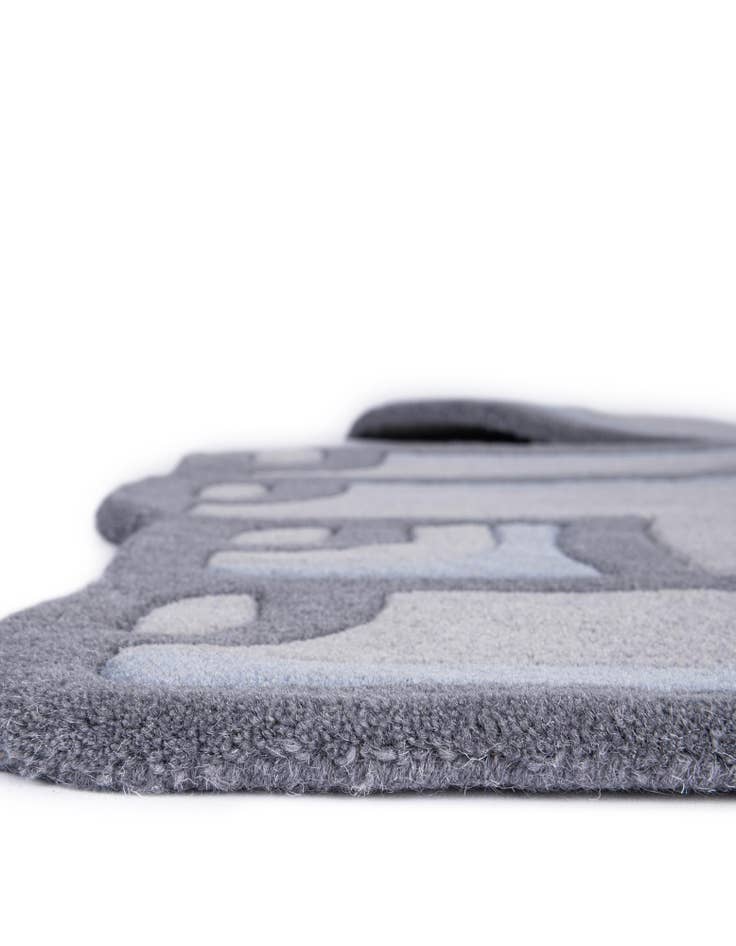 Detail image of 4' 1 x 4' 6 Playtime Kids Wool Freeform Rug