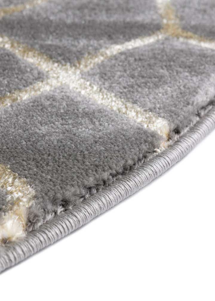 7' 10 x 10' Marilyn Monroe™ Glam Trellis Oval Rug