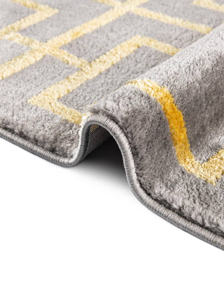 Detail image of 7' 10 x 7' 10  Marilyn Monroe&trade; Glam Deco Square Rug