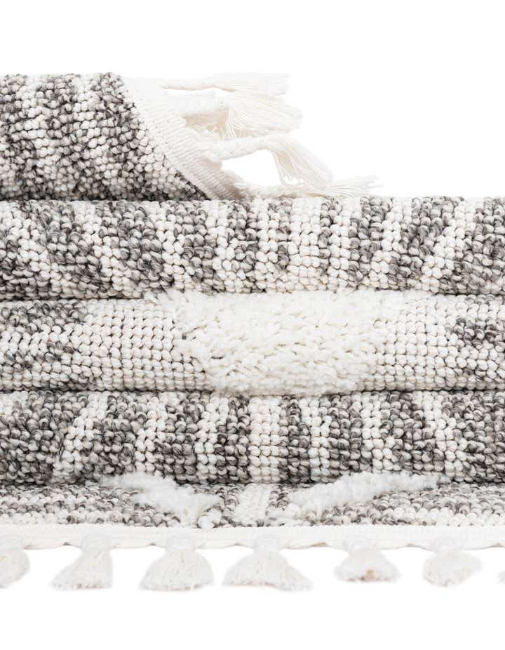 5' 3 x 8' Boho Rug