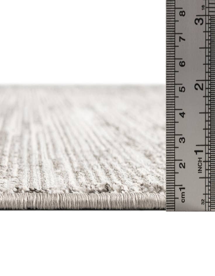 Detail image of 5' 3 x 7' 7 Modern Classical Rug