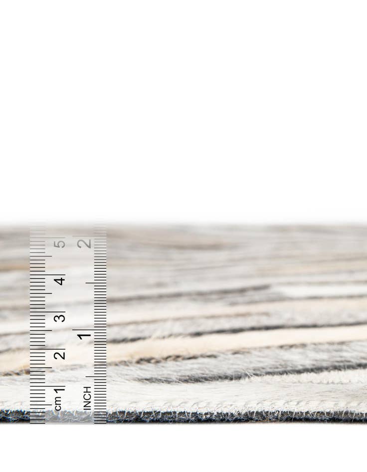 Detail image of 4' 1 x 4' 1 Cowhide Leather Round Rug