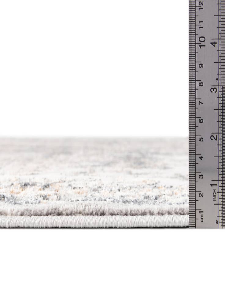 Detail image of 2' x 9' 10 Highbury Runner Rug