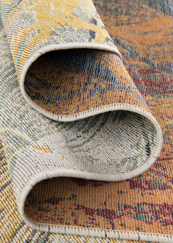 2' 7 x 12' Easy-Clean Botanical Indoor / Outdoor Runner Rug
