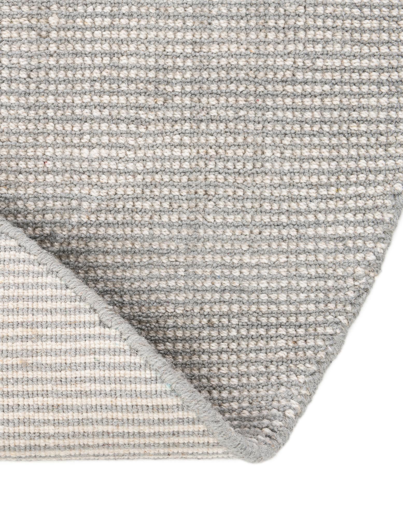 3' 1 x 3' 1 Hand Woven Jill Zarin English Manor Farmhouse Wool Round Rug