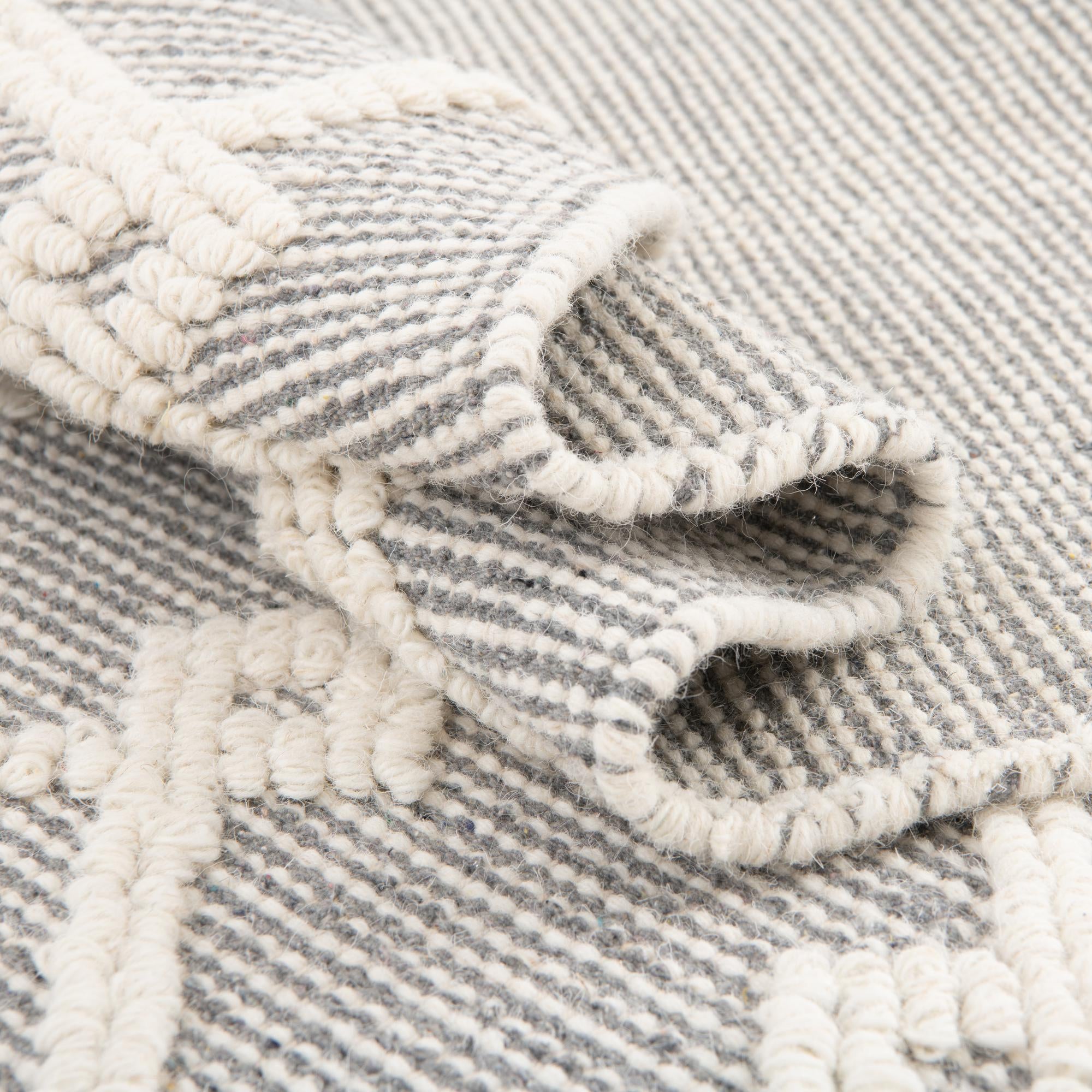 8' x 8' Hand Knotted Jill Zarin Dorset Square Rug