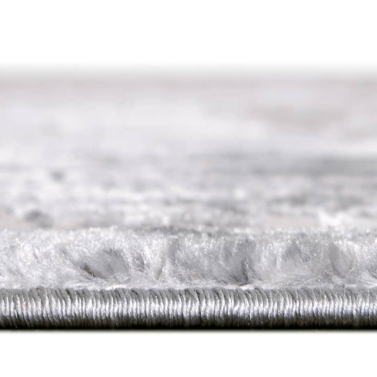 Detail image of 5' 3 x 5' 3 Chesterfield Octagon Rug