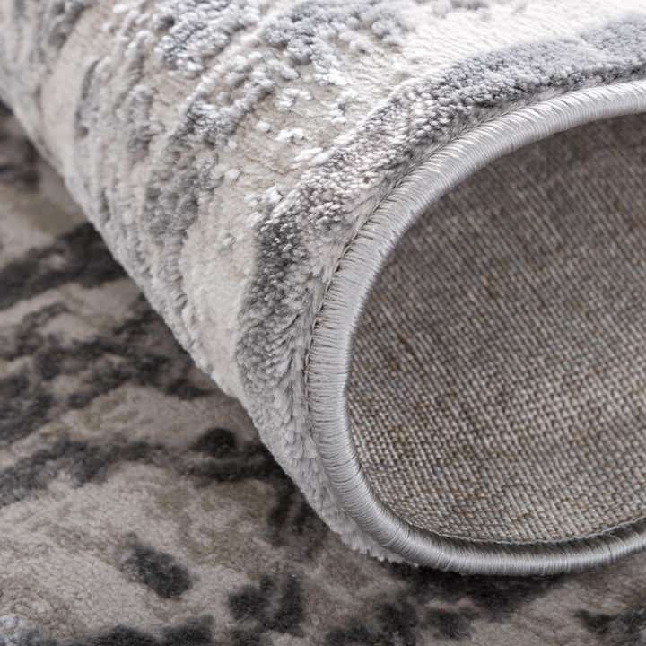 5' 3 x 5' 3 Chesterfield Octagon Rug