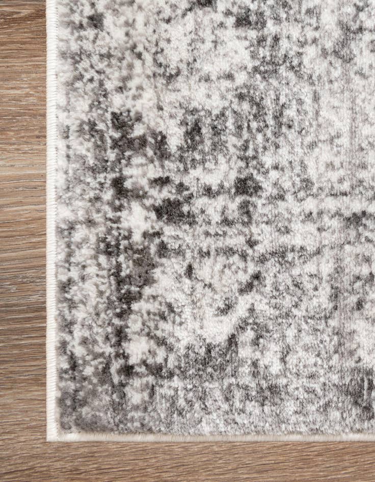 Detail image of 4' x 4' Monaco Octagon Rug