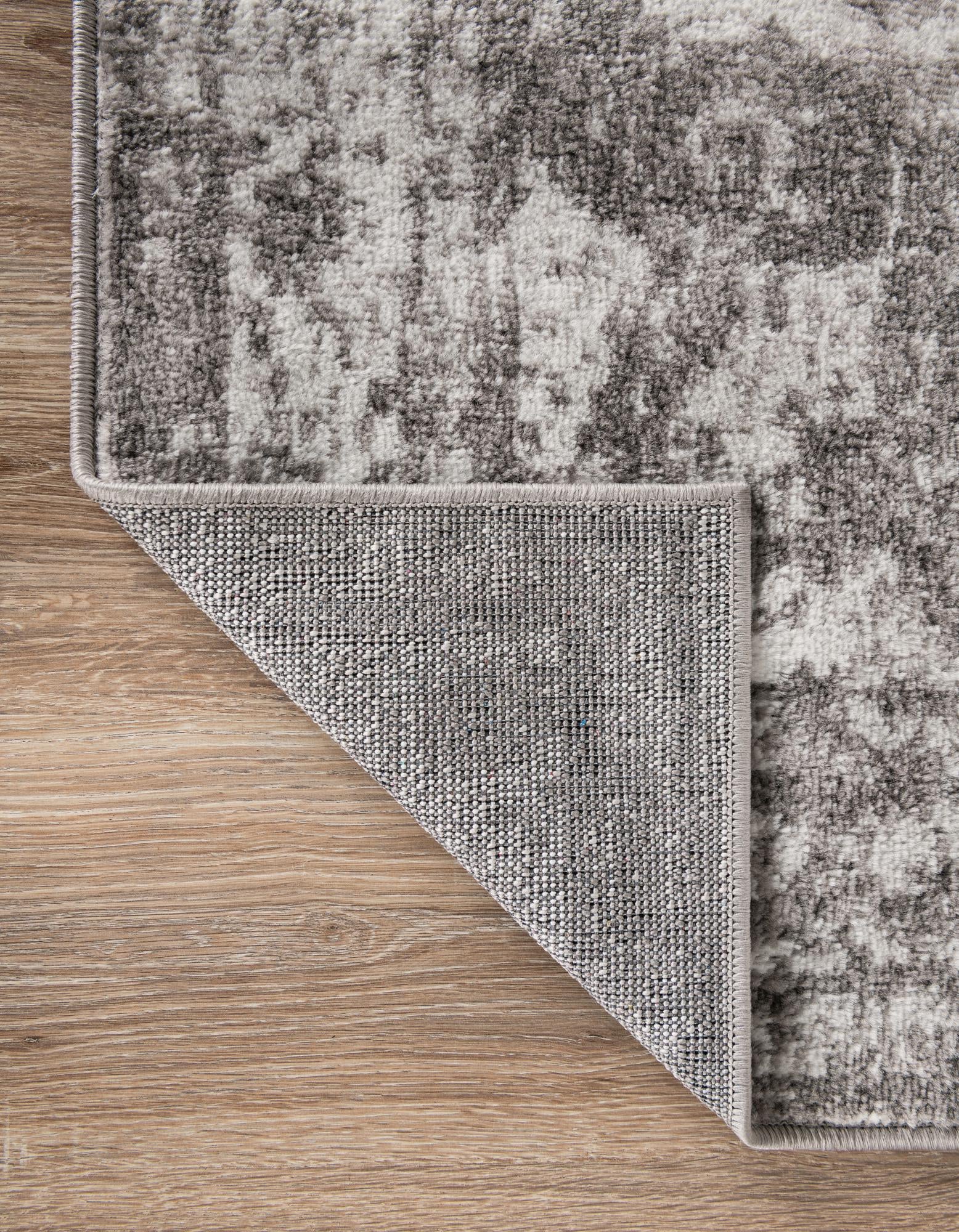 7' 10 x 7' 10 Monte Carlo Octagon Rug
