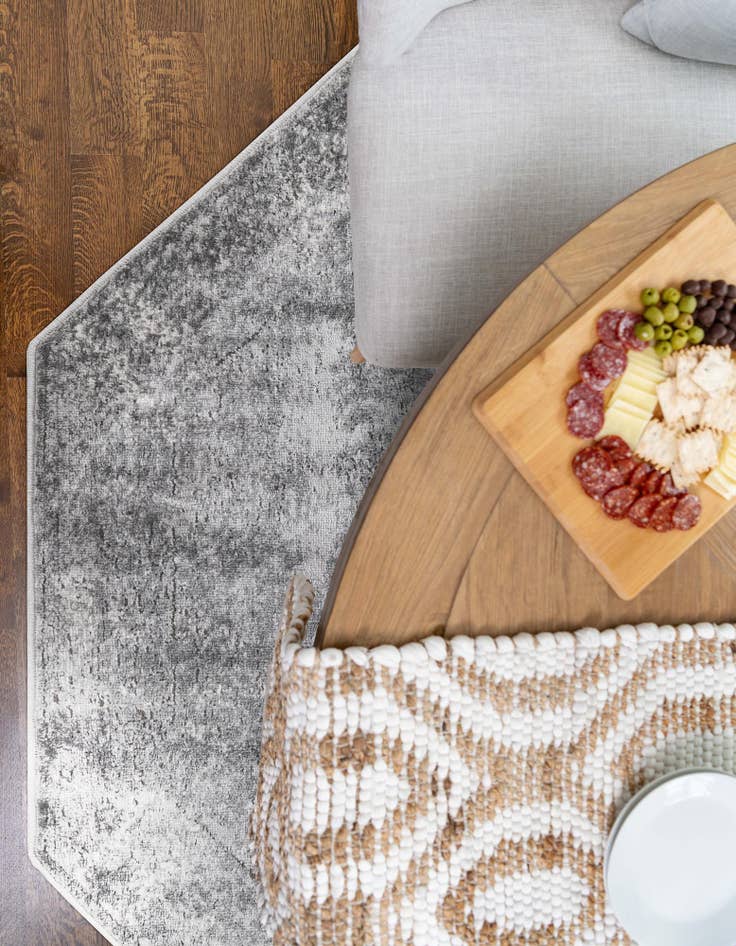 Detail image of 5' 3 x 5' 3 Oregon Octagon Rug