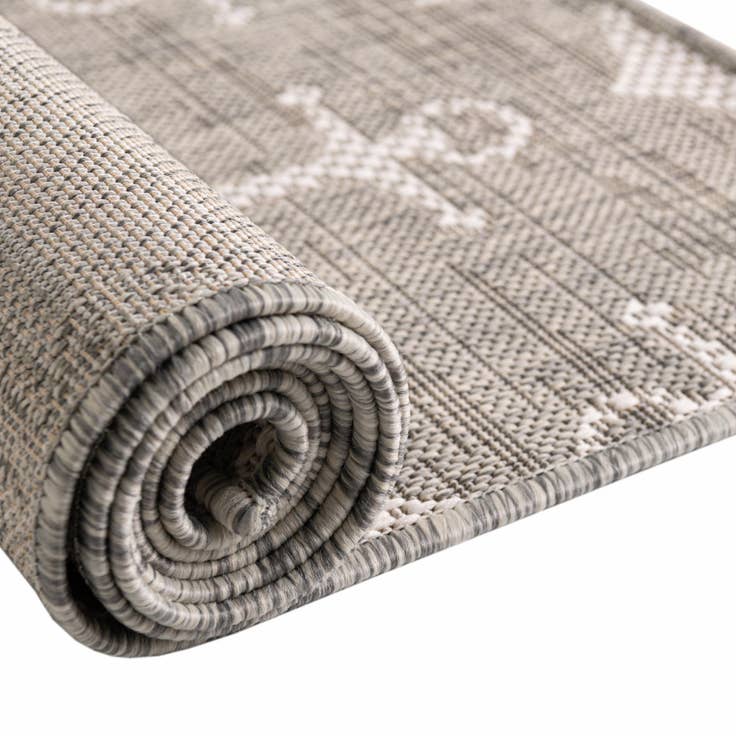 Detail image of 7' 10 x 7' 10 Easy-Clean Coastal Indoor / Outdoor Octagon Rug